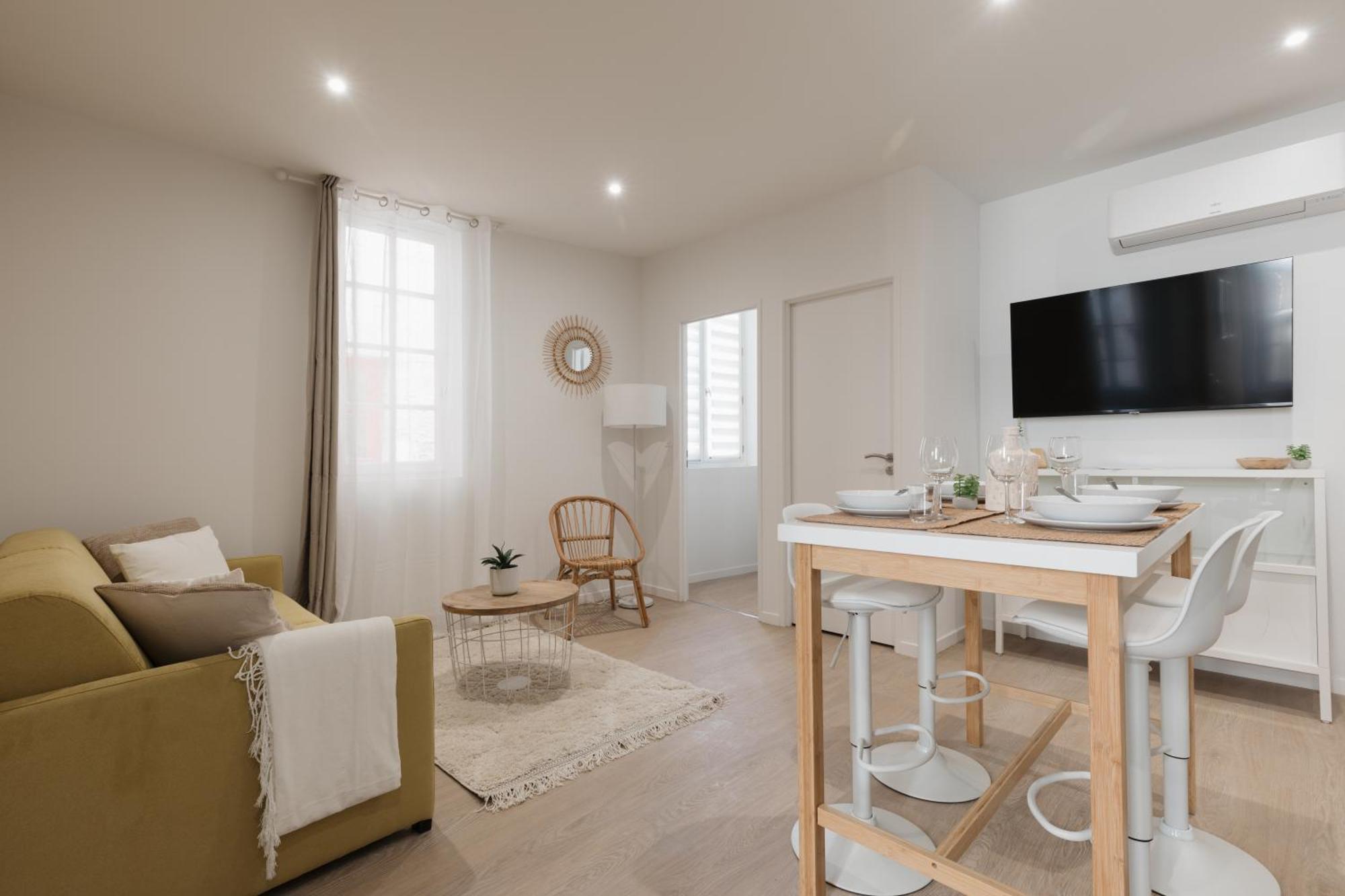 L'Esquisse ~ Hypercentre ~ Climatisation Apartment Perigueux Exterior photo